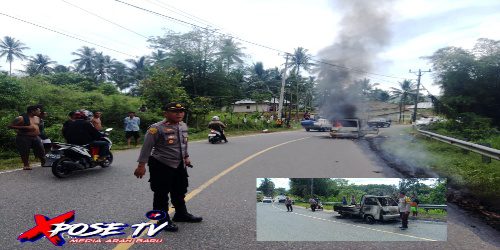 Mobil Terbakar