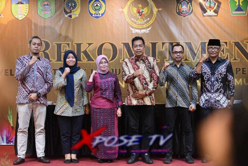 Tanda tangani rekomitmen 