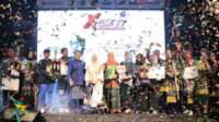 Pemkab Bekasi menyelenggarakan Lomba Fashion Show Batik Bekasi antar unit daerah di lingkungan Pemkab Bekasi yang digelar di Meikarta Central Park