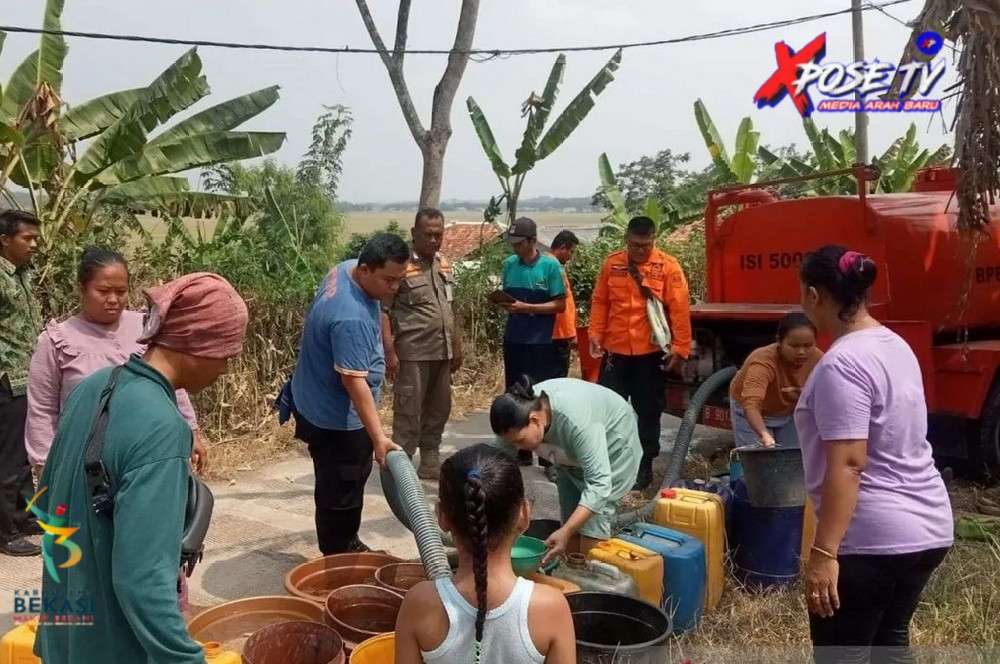 BPBD Bekasi mulai distribusikan air bersih kepada warga terdampak kekeringan