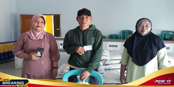 Penyaluran Bantuan BCP Oleh Pemerintah Desa Parungi.