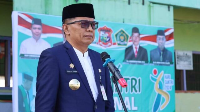 Pjs. Walikota Tanjungbalai Menjadi Pembina Upacara Pada Hari Santri