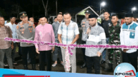 Penerangan Lampu Jalan diresmikan Wakil Bupati Lahmudin Hambali di Desa Modelomo.