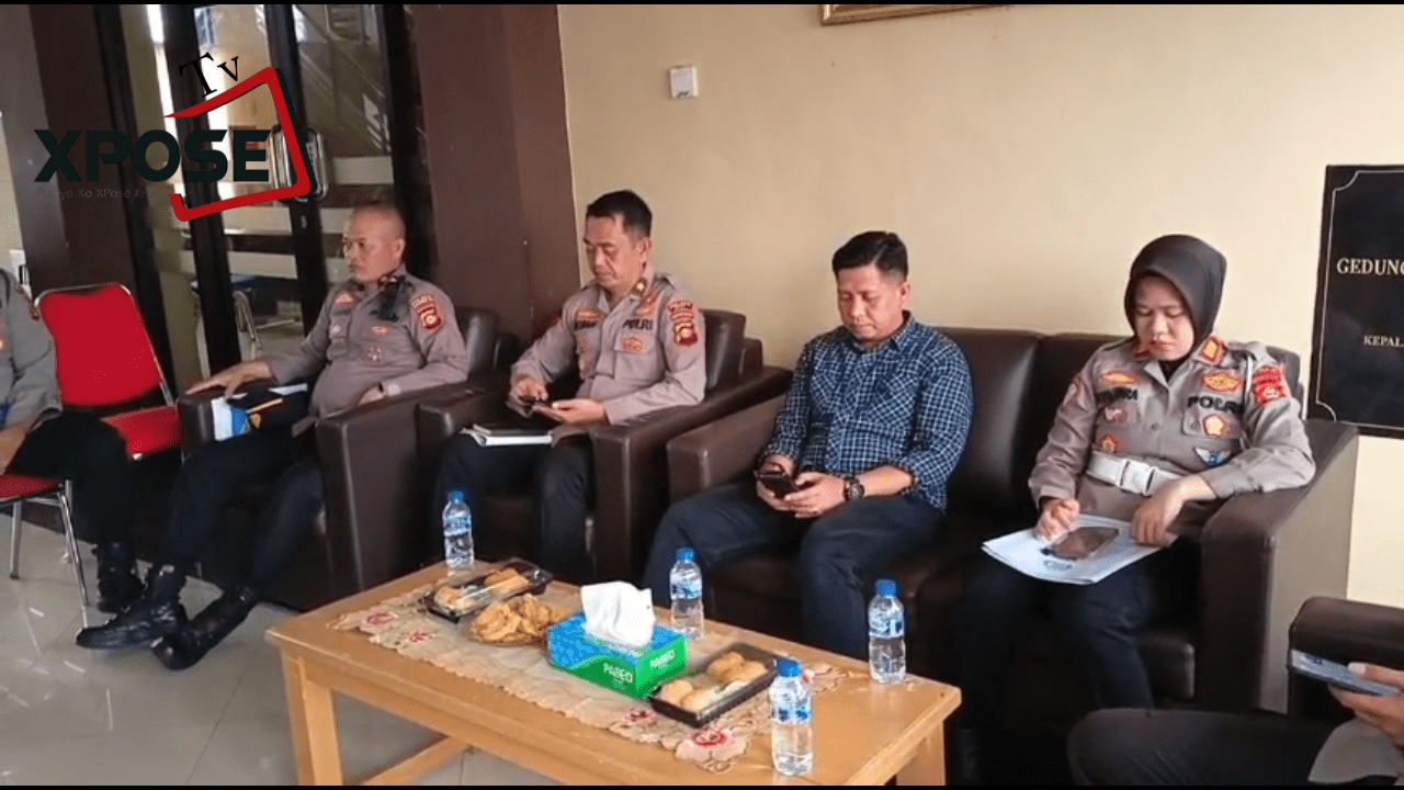 Pertemuan ini dihadiri oleh Kapolres OKU, Pejabat Utama (PJU) Polres OKU