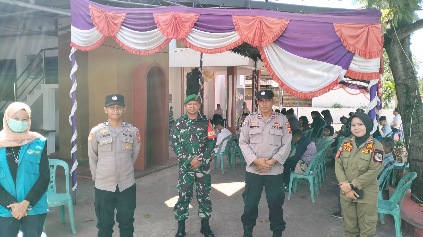 Personel Pos Yan Menara Ops Lilin 2025 Gelar Patroli Di Gereja-Gereja Wilayah Limboto