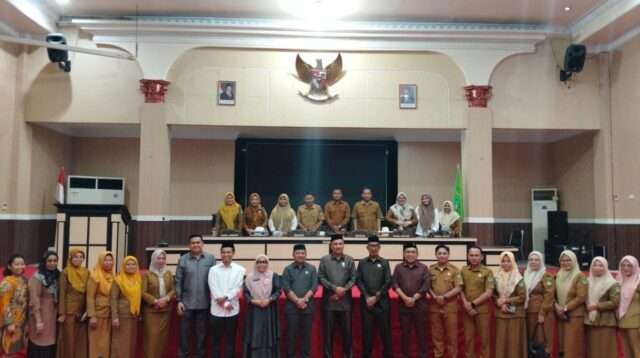 Suasana Haru Warnai Walimatussafar di DPRD Boalemo, Sekwan dan Wakil Ketua DPRD Dilepas Menuju Tanah Suci